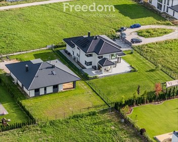 Nowoczesny dom parterowy 166 m² w Winchester Park dom Stara Wieś, Puszczyka