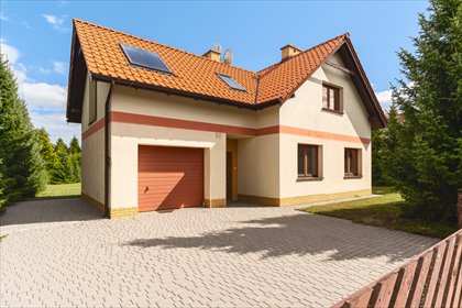 Polecam przestronny dom 149 m² na osiedlu w Małkowie dom Małkowo, parkowa