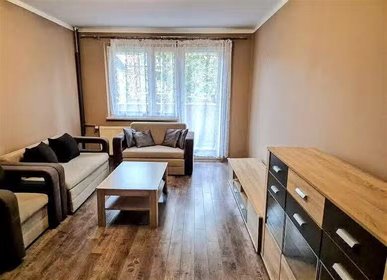 Przestronne 2 pokoje z balkonem w centrum Piekar - zapraszam mieszkanie Piekary Śląskie, Centrum, Kalwaryjska