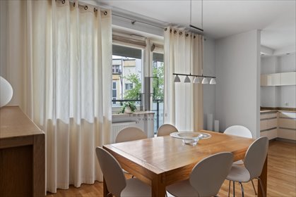 Dwupokojowe 62 m² z balkonem, blisko Ronda ONZ mieszkanie Warszawa, Śródmieście, Sienna