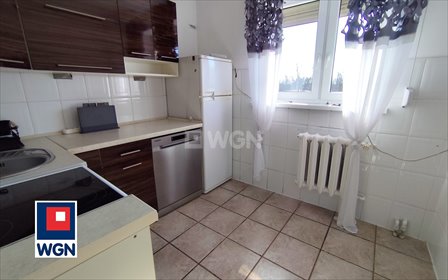 Dwupokojowe mieszkanie z balkonem i piwnicą w Radomsku mieszkanie Radomsko, Piwna