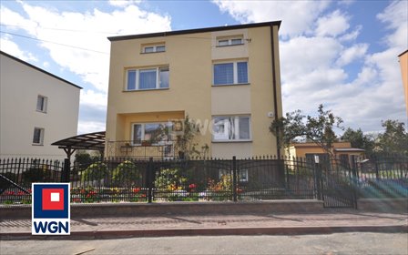 Dom w wysokim standardzie, 100 m2, ogród, balkon dom Radomsko, Miłaczki, Kwiatowa