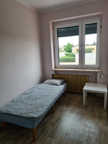 Dom na wynajem dla pracowników, 19-21 miejsc. dom Buk