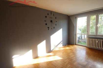 4-pokojowe mieszkanie z balkonem i piwnicą - Krosno mieszkanie Krosno, Tysiąclecia