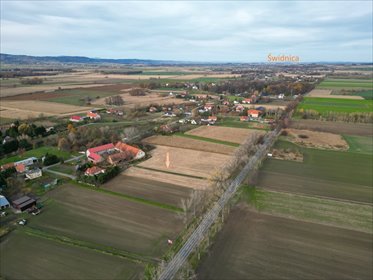 Działka inwestycyjna 1,6 ha z zabudową, media, rozwój działka Nowizna