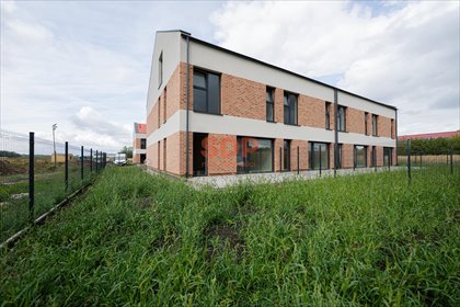 Dom 184 m² z ogrodem i garażem - Bielany Wrocławskie dom Bielany Wrocławskie, Świerkowa