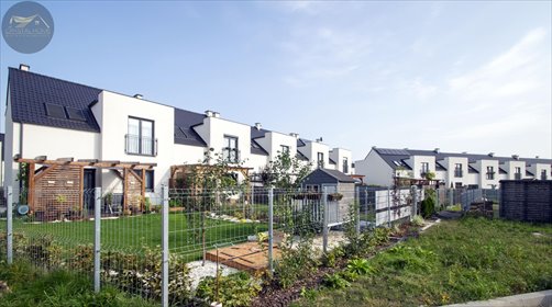 Nowoczesny dom z ogródkiem i garażem w Pszenno dom Pszenno