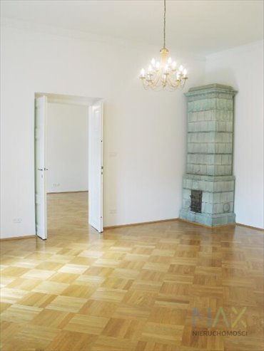 Nowoczesny lokal biurowy 8 pokoi, klimatyzacja, ogród, blisko Rynku lokal użytkowy Kraków, Stare Miasto, Karmelicka