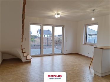 Dom bliźniaczy z ogrodem i tarasem (267 m² działki) dom Grzędzice