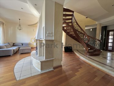 Dom 200 m² z dużą działką i potencjałem inwestycyjnym dom Jaczów