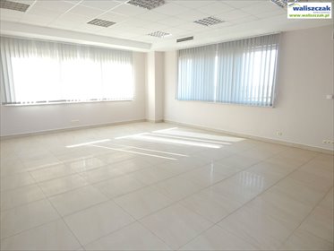 Lokal biurowy 50 m² - nowoczesny, klimatyzacja, 24h dostęp lokal użytkowy Piotrków Trybunalski