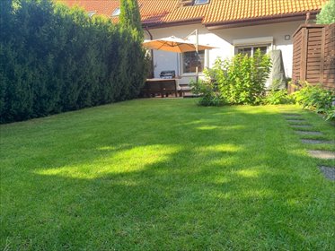 Dom w Gliwicach z ogrodem i umeblowaniem dom Gliwice, Żerniki, Kurpiowska