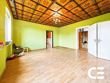 Przestronna willa poniemiecka 165 m² z ogrodem i garażem mieszkanie Oleśnica, Chopina 11