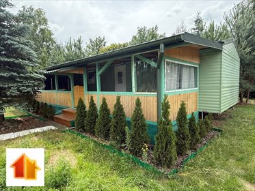 Urokliwy dom letniskowy z dwoma budynkami i dużą działką dom Długosiodło