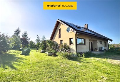 Dom z dużą działką, fotowoltaiką i poddaszem do wykończenia dom Stróża, Kolejowa