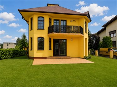 Dom z osobnym wejściem i możliwością biznesu w Nowym Sączu dom Nowy Sącz, Osiedle Wólki, Ogrodowa