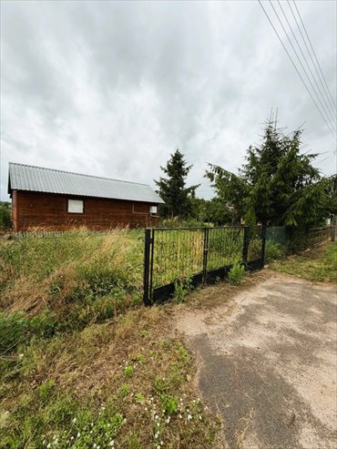 Do sprzedania działka 1100 m² w Szafrankach z dostępem do mediów działka Szafranki