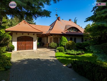 Urokliwy dom w stylu dworu, 200 m², ogród, blisko plaży dom Sztutowo, Zalewowa