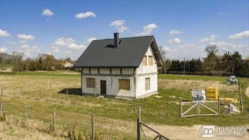 Dom z indywidualnym projektem Archon, 106m2, ogrzewanie pompa dom Upadły