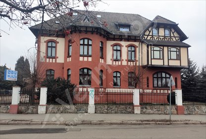 Hotel z 10 pokojami, restauracją i rozbudową (2519 m²) lokal użytkowy Grudziądz