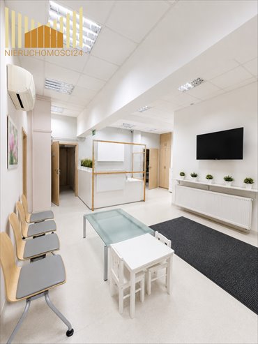Na wynajem przestronna przychodnia 220 m² z pełnym wyposażeniem lokal użytkowy Warszawa, Wawer