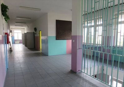 Obiekt 1305 m² na działce 8600 m² (potencjał inwestycyjny) lokal użytkowy Stężyca