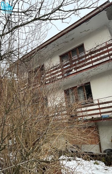 Dom do remontu z garażem i 6 pokojami (Krynica-Zdrój) dom Krynica-Zdrój