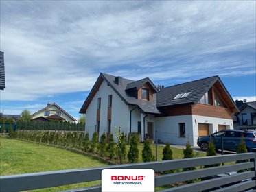 Wynajmę przestronny dom 170 m² z ogrodem i garażem dom Dobra