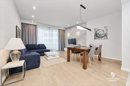 Wynajmę nowoczesne 2 pokoje z balkonem i basenem w centrum Wrocławia mieszkanie Wrocław, Stare Miasto, Podwale