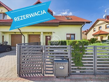 Przestronny dom bliźniak z ogrodem, kominkiem i garażem. dom Bydgoszcz, Czyżkówko