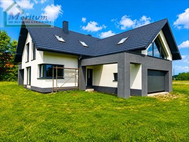 Polecam nowoczesny dom 222 m² z dużym garażem i przestronnym wnętrzem dom Krosno, Krosno