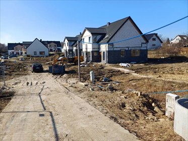 Nowoczesny bliźniak 117 m2 z garażem i dużą działką dom Łapino Kartuskie, Krokusowa