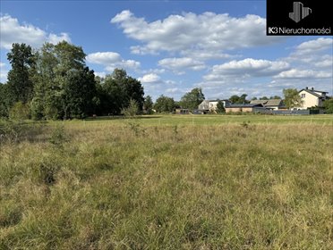 Na sprzedaż działka budowlana 995 m² z mediami w cichej okolicy działka Olesin, Długa