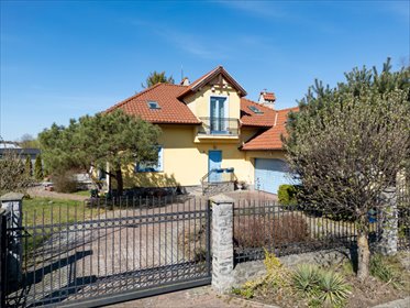 Przestronny dom 250 m² na spokojnej uliczce w Straszynie dom Straszyn, Lawendowa