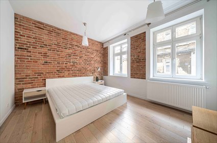 Przestronne 2-pokojowe mieszkanie w centrum Poznania - kamienica mieszkanie Poznań, Stare Miasto, Strzałowa