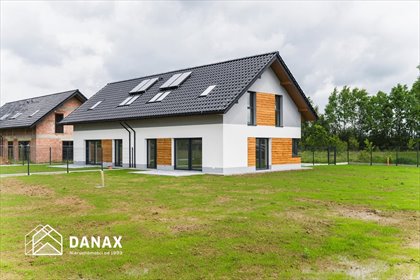 Nowoczesny dom bliźniak z tarasem i widokami, 98 m² dom Krzyszkowice