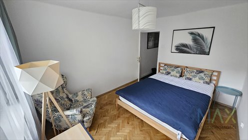 Dwupoziomowe 3-pokojowe mieszkanie z loggią i parkingiem mieszkanie Kraków, Centrum, Senatorska
