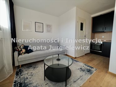 Kawalerka z balkonem, pełne wyposażenie, po remoncie mieszkanie Oleśnica