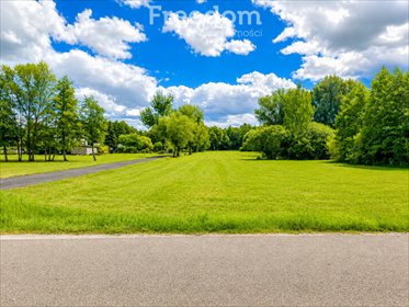 Działka rolna 7000 m² z potencjałem w Bieganowie działka Bieganów, Poziomkowa