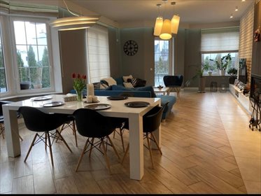 Polecam przestronny dom 244 m² z 5 pokojami w Józefosławiu dom Józefosław