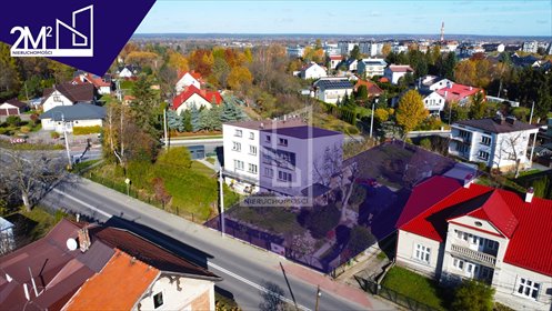 Przestronny dom bliźniak po remoncie z garażami i dużą działką dom Łańcut, Łańcut