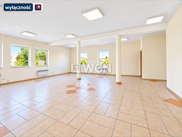 Przestronny lokal usługowy 115 m² z parkingiem. lokal użytkowy Ełk, Osiedle Kochanowskiego, Jana Kilińskiego