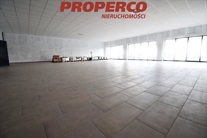 Reprezentacyjny lokal 249 m² z witrynami i parkingiem - polecam! lokal użytkowy Włoszczowice