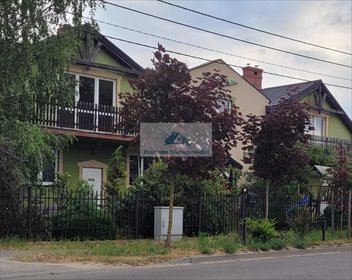 Sprzedam dom z firmą i dwoma mieszkaniami w Rumii dom Rumia, Dębogórska