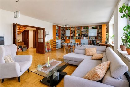 Sprzedam przestronny segment 145,5 m² z ogrodem i garażem mieszkanie Warszawa, Mokotów, Dominikańska