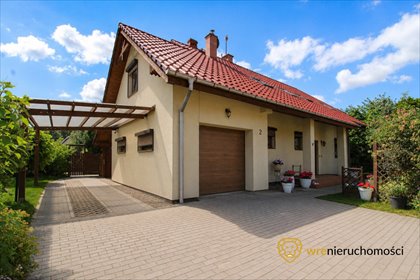 Przestronny dom 224 m² z basenem i jacuzzi - polecam dom Długołęka, Akacjowa