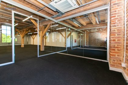 Industrialne biuro w ceglanej kamienicy, 265 m2 lokal użytkowy Tychy, Osiedle Barbara