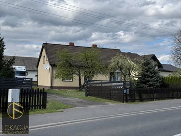 Dom 100 m² z dużą działką 1,04 ha, nowoczesne ogrzewanie dom Nadzież
