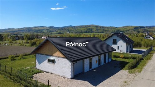 Dom parterowy z garażem i widokiem na Góry Złote dom Kamienica