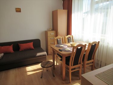 Na sprzedaż przestronna kawalerka 30 m² z ogródkiem w Ząbkach mieszkanie Ząbki, Orla